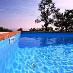 Jakov Διαμέρισμα *