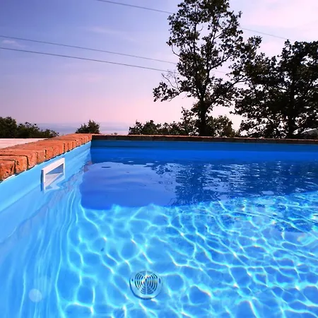 Jakov Apartment *